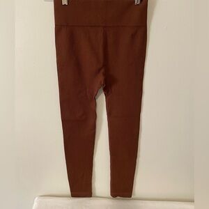 Women’s Boutique High Waisted Brown Ribbed Yoga/Exercise Leggings Size L…